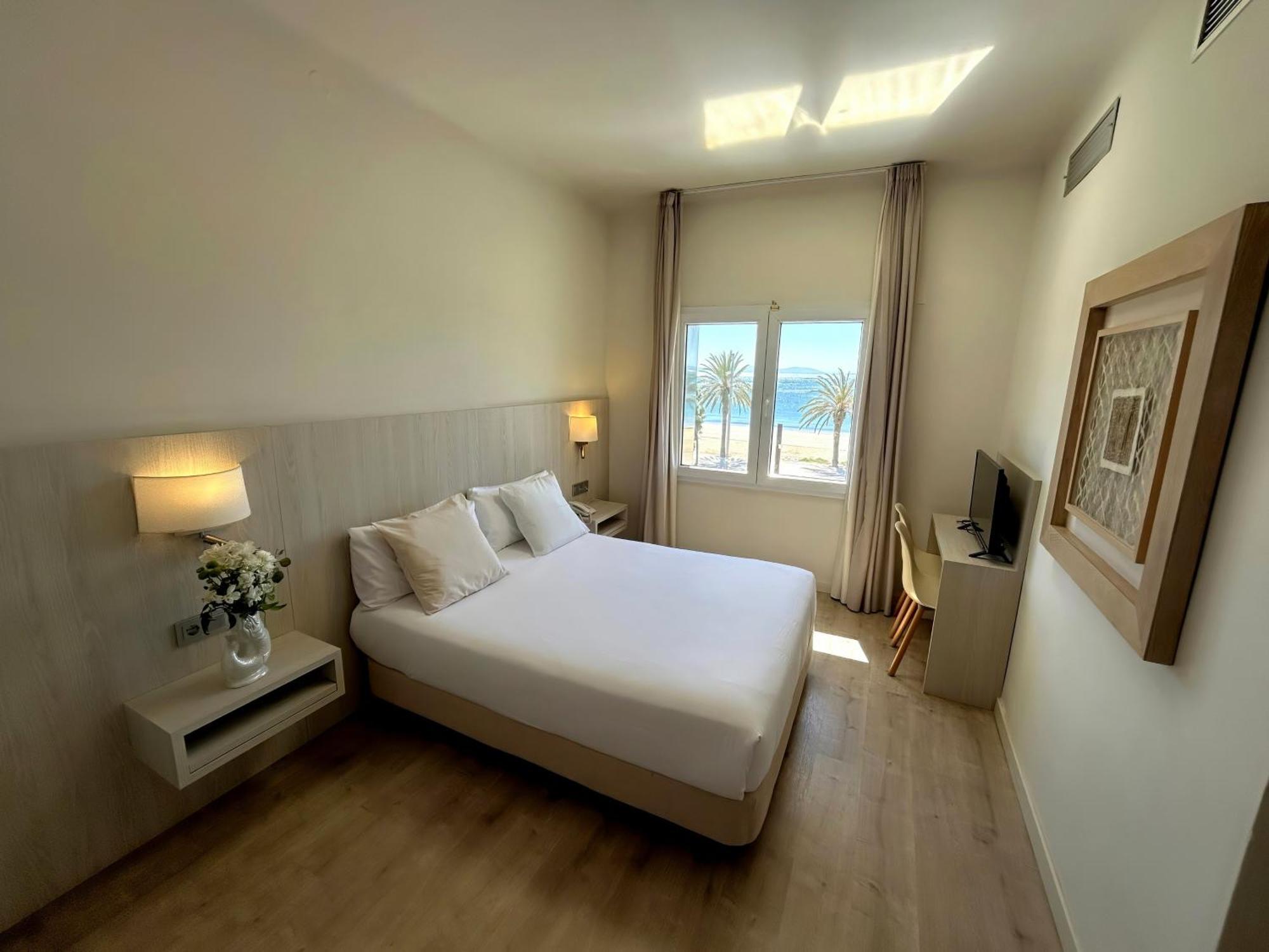 Chambre Double - Vue sur Mer (Fenêtre)